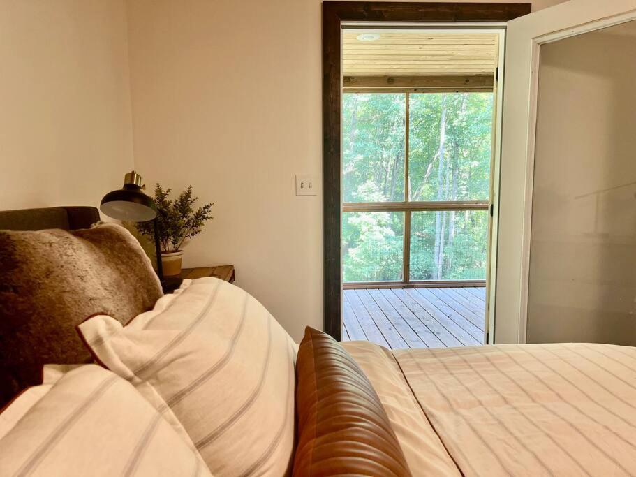 Close To Lake Blue Ridge, Hot Tub, Swing Beds Morganton Dış mekan fotoğraf