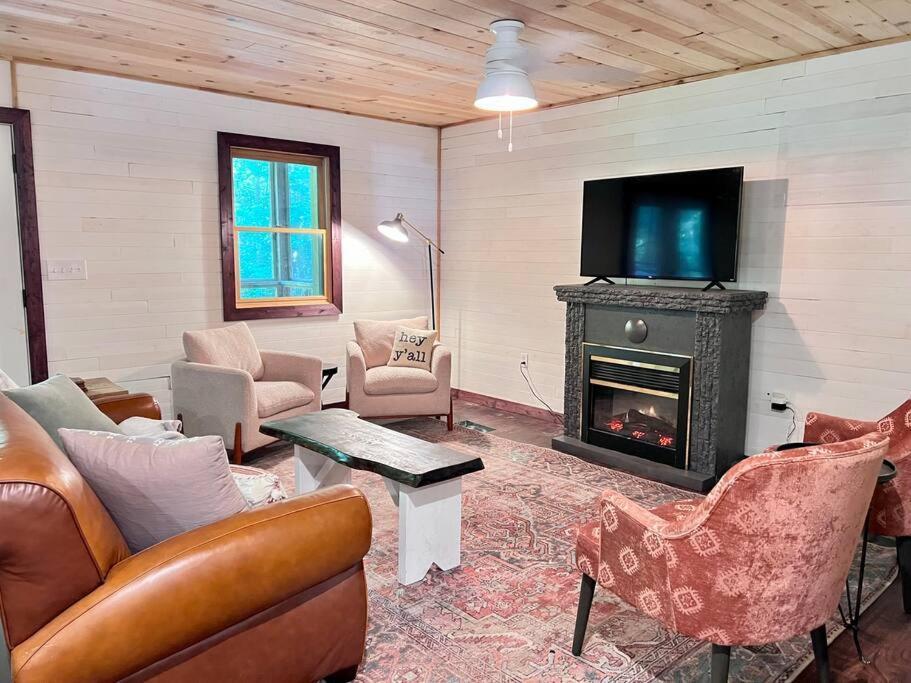 Close To Lake Blue Ridge, Hot Tub, Swing Beds Morganton Dış mekan fotoğraf